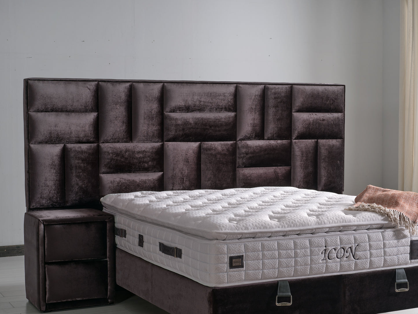 Icon bedset incl. 2x nachtkast + bench