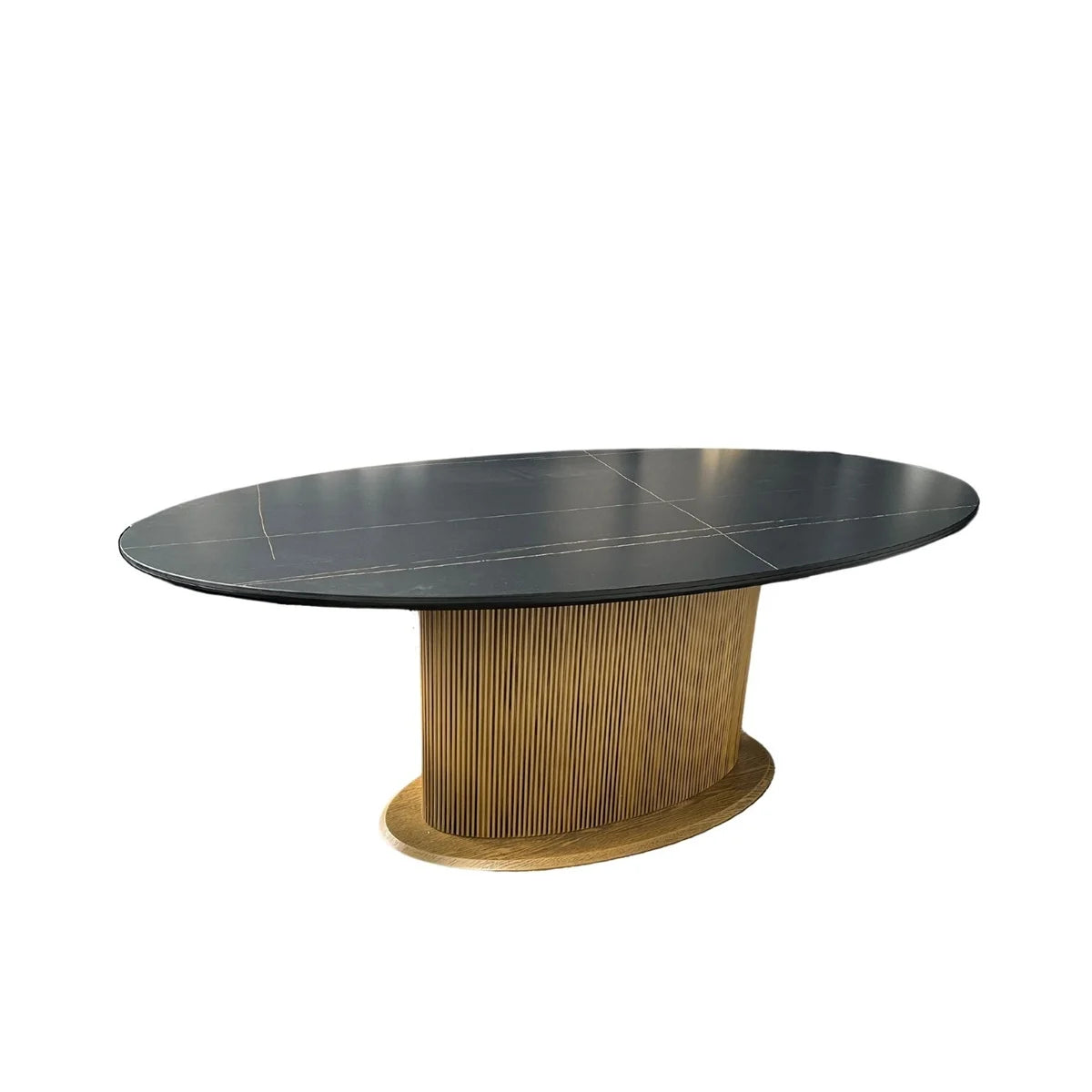 EETTAFEL LOQUM OVAL CERAMIC TOP