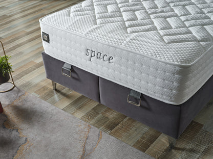 Space-Bettgarnitur